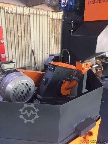 Tischstrahlanlage 1000 mm, Strahlmaschine. Roli CZ TSM 1