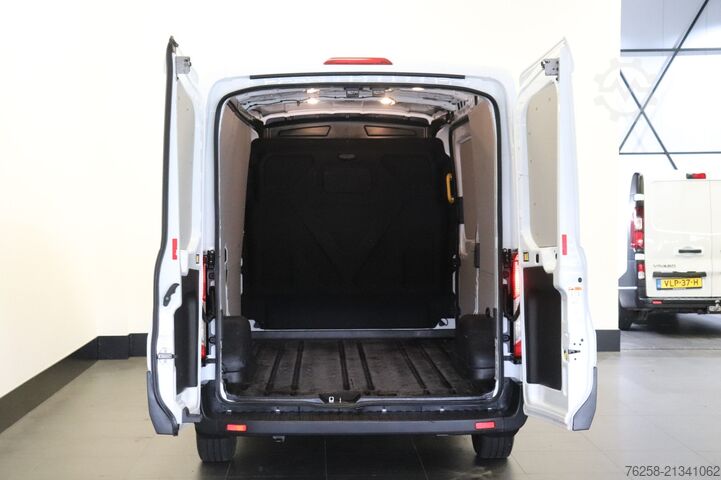 Delivery van Ford Transit 2.0 TDCI L2H2 EURO 6 - A/C Climate - Na...