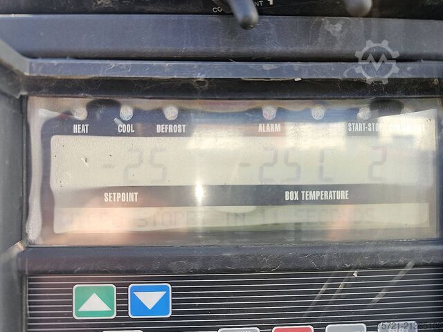 Kühl-/Tiefkühltransport SCHMITZ SKO24