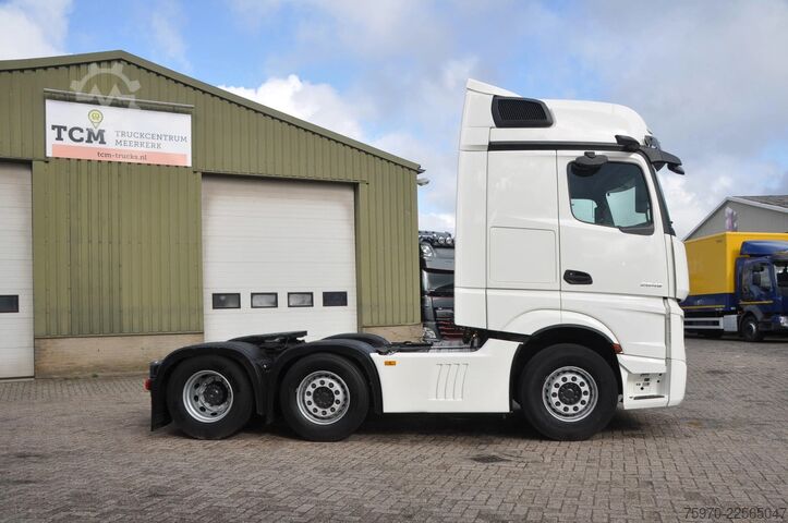 Standard-SZM Mercedes-Benz Actros 2645 6X2 2021 406.472km