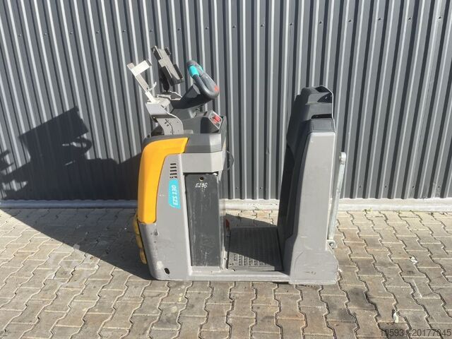 Tow Tractor Jungheinrich EZS130
