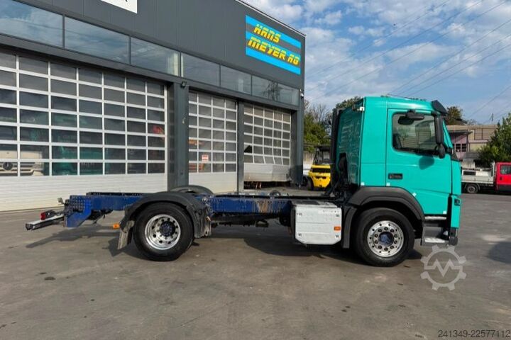 LKW-Fahrgestell VOLVO FM-420 4x2