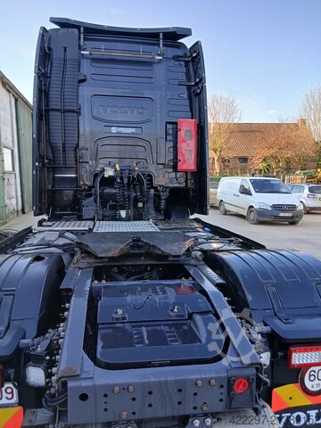 Tractor unit volvo FH 540