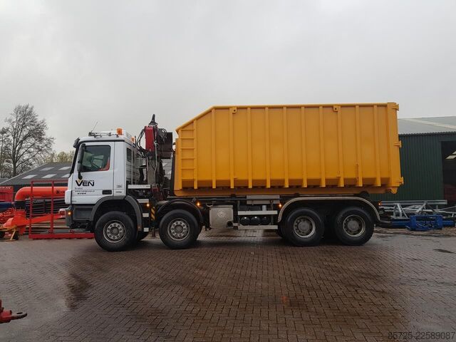 Container  
