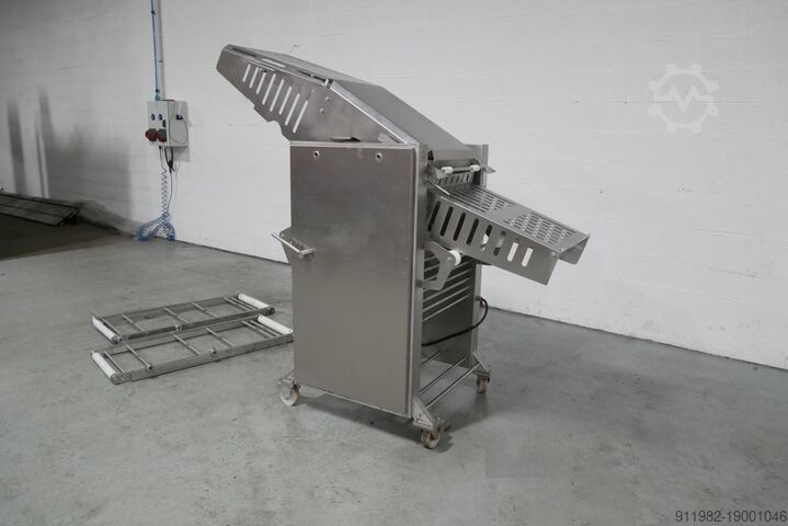 Meat processing machine  Trancheur Nock