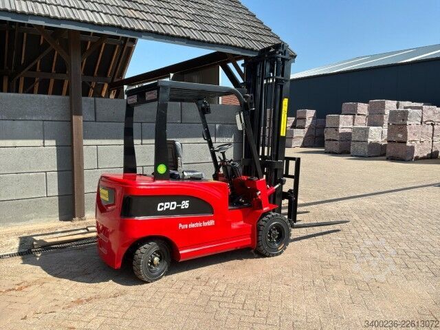 Forklift  