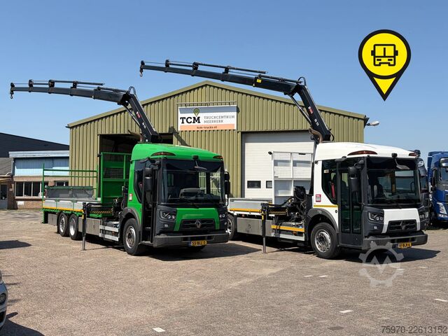 Crane truck Renault D 320 6X2 HIAB 111 + REMOTE / RETARDER 161.692km