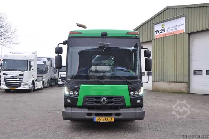 Crane truck Renault D 320 6X2 HIAB 111 + REMOTE / RETARDER 161.692km