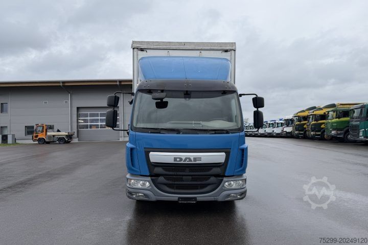 Flatbed truck with tarp DAF LF 220 108 4x2 Blache