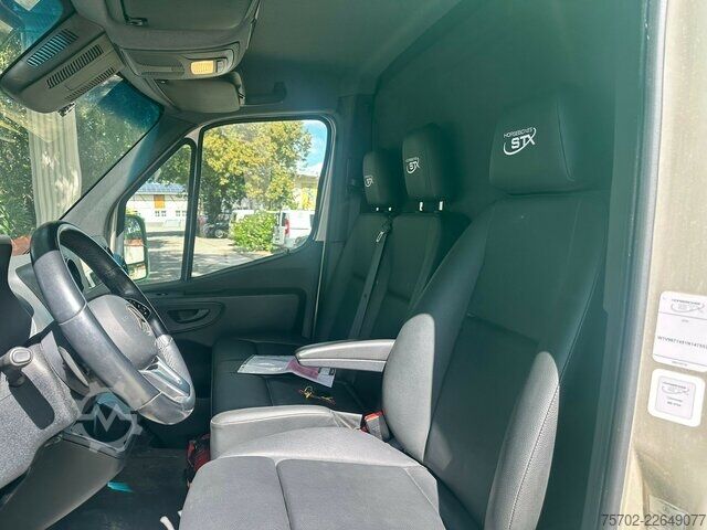 Van Mercedes-Benz Sprinter 319 STX 1-2 Pferde Hengsttrennung