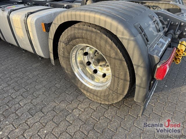 Hazardous materials truck Scania R 450 NA - ADR EX-III / FL - HIGHLINE - SCR ONLY