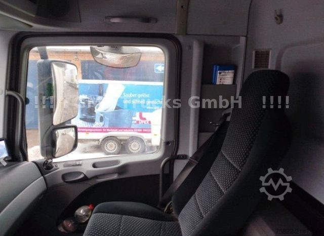 Flatbed truck MERCEDES-BENZ Actros 2541 / lenk+lift / ADR / German