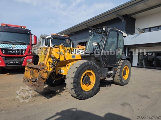Wheel loader JCB 550-80 WM / 4X4 / 5ton / 8m / German