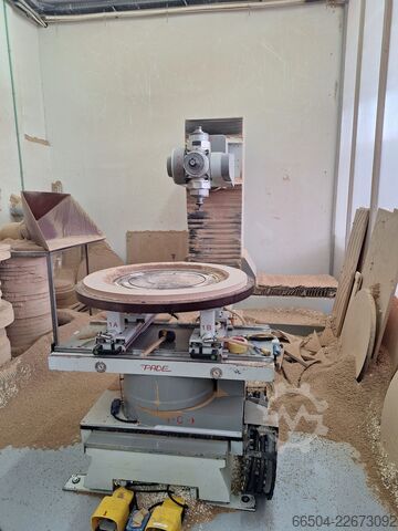 Vertical wood machining center Pade, Italy Target