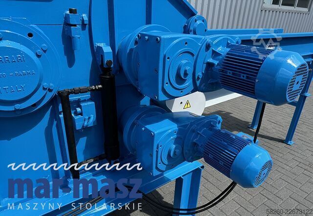 Holzhäcksler/Shredder mit einer Walze von 450 mm Durchmesser Ferrari 