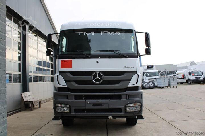 Tipper Mercedes-Benz Axor 3344 K 6x4 Tipper Truck