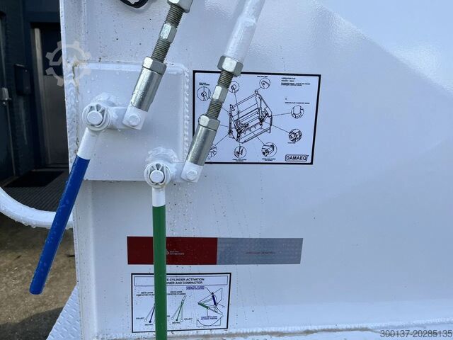 Refuse collection vehicle Mercedes-Benz Accelo 815 4x2 Garbage Compactor (2 units) Acce...