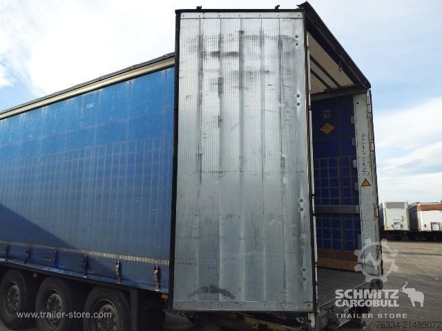 Auflieger mit Pritsche & Plane Schmitz Cargobull Semitrailer Curtainsider Standard Hayon