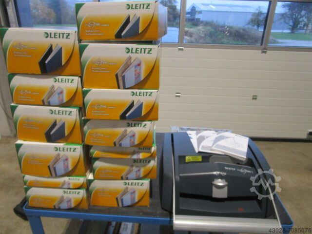 BINDING DEVICE with debinder LEITZ impressBIND 280