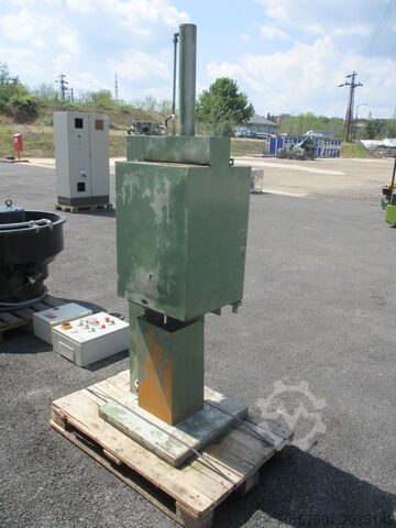 Ballenpresse Kartonpresse Papierpresse COMAP SB 5 Folienpresse