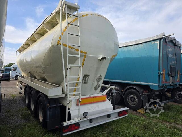 Siloauflieger SPITZER 55 cbm 6 Kammern, 6 Dockdeckel,  ALCOA LM