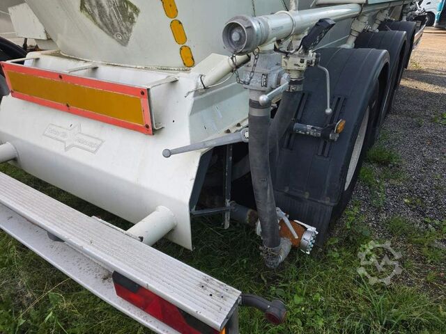 Siloauflieger SPITZER 55 cbm 6 Kammern, 6 Dockdeckel,  ALCOA LM