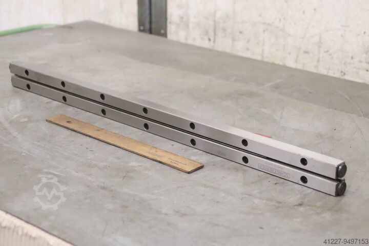 Cross roller guide Schneeberger 9700