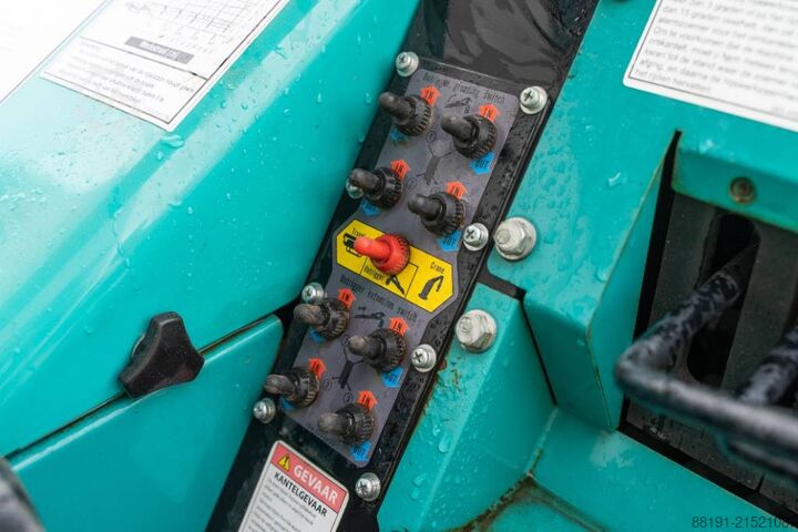 Minikran Maeda MC 405 C