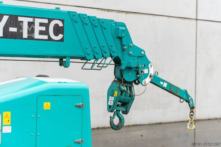 Minikran Maeda MC 405 C