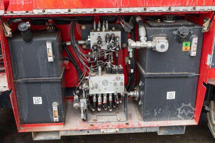 Scherenhebebühne Magni DS 1418 RT