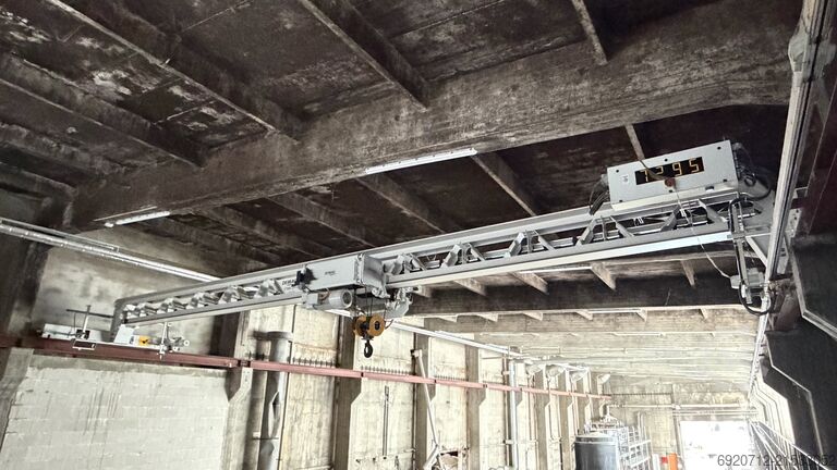 12,500 mm x 8 ton Demag Overhead crane