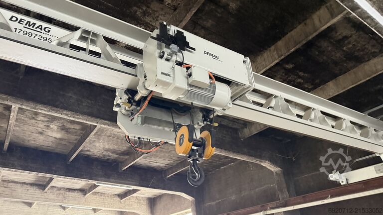 12,500 mm x 8 ton Demag Overhead crane