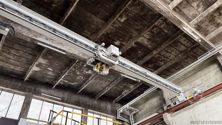 12,500 mm x 8 ton Demag Overhead crane