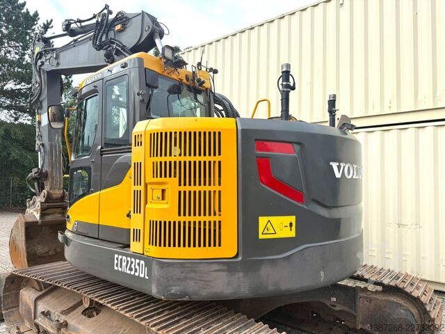 Kettenbagger VOLVO ECR235DL / OilQuick OQ / Deutsche Maschine