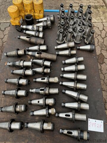 Werkzeugaufnahme / Werkzeughalter