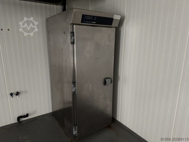 Drive-in blast chiller Lainox RCRC20