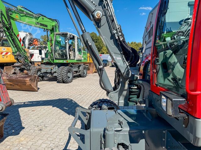 Mobile excavator WACKER Neuson EW65 Powertilt SW ZSA