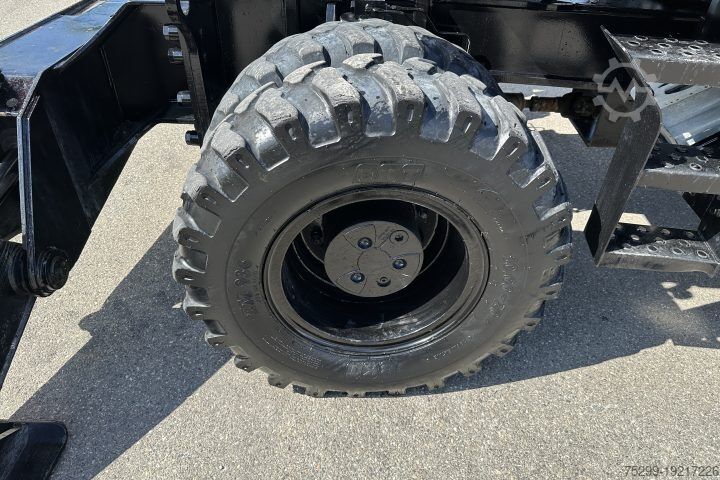 Kettenbagger Hitachi ZX210W Lehnhoff Schnellwechsler / Swiss-Vehicle