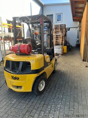 4-wheel forklift Yale Treibgasstapler GLP 30 MX
