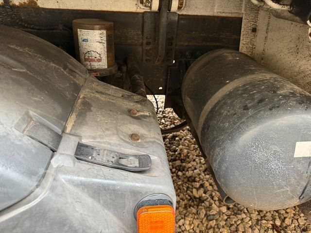 Garbage truck MAN TGS 32.360 8x2 Frontlader HEIL EHP