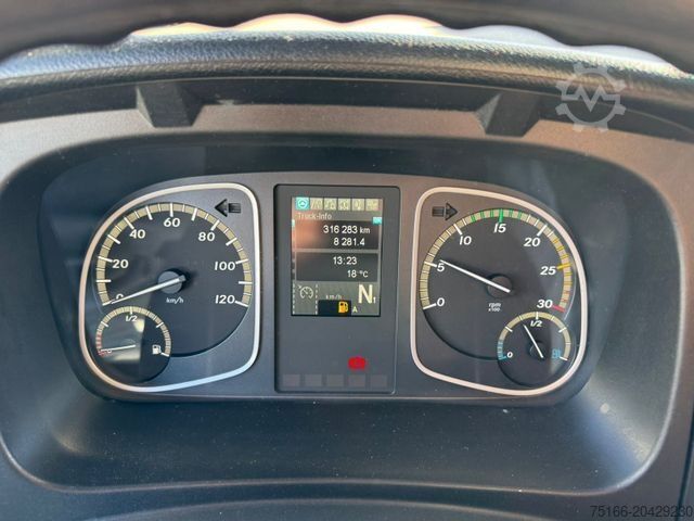 LKW mit Kofferaufbau MERCEDES-BENZ ATEGO 1530 L Koffer 7,85 LBW 2.000 kg*E6 D*AHK