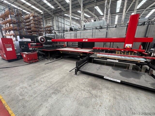 Laserschneidmaschine Amada EM2510 NT + MP 300