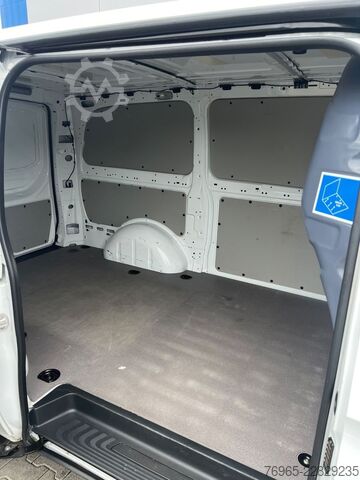 Kastenwagen MERCEDES-BENZ Vito 116 LANG 6G KLIMA NAVI KAMERA 3-SITZE EURO6