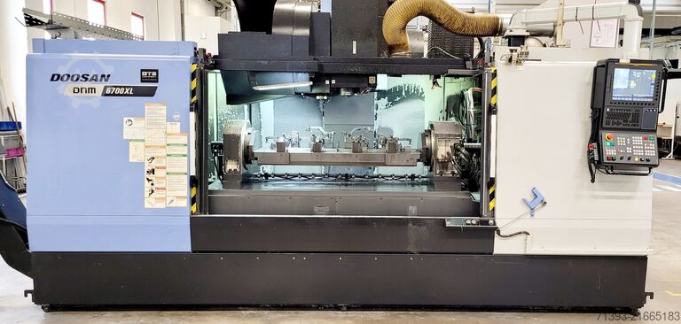 Machining center DOOSAN DNM 6700 XL