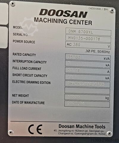 Machining center DOOSAN DNM 6700 XL
