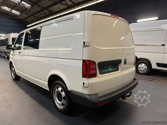 Kastenwagen VW T6 Transporter Lang Mixto 5 Sitze DSG Benzin AHK