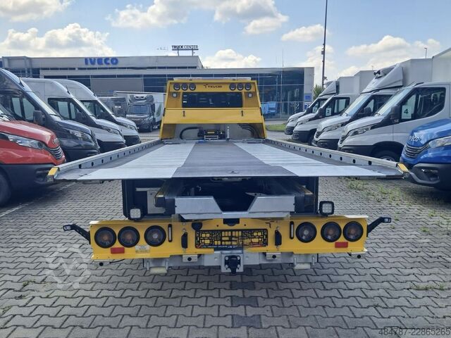 Abschleppwagen IVECO 70C18HA8 Daily D/P Doppelkabine Schiebeplateau-