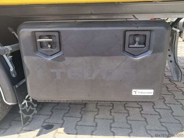 Abschleppwagen IVECO 70C18HA8 Daily D/P Doppelkabine Schiebeplateau-