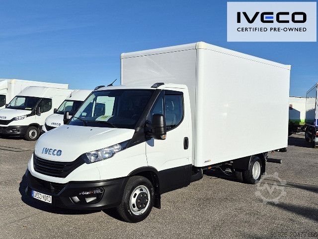 Transporter mit Koffer IVECO 35C16H Koffer / LBW