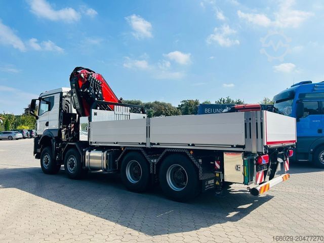 LKW mit Pritsche (offen) MAN TGS 41.520 8x8 mit Fassi Ladekran F710RA.2.26